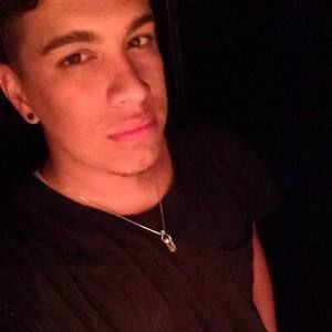 Meet your Posher, Christian